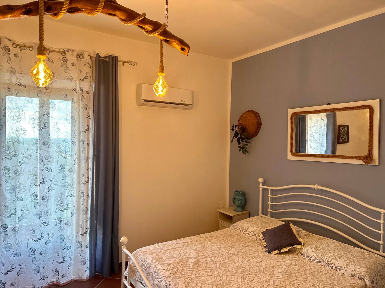 Camera di Villa Tiche